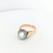 Bague 50 Bague en or rose 18 carats avec perle grise de culture 58 Facettes 25040