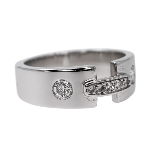 Bague 47 Bague Or blanc Diamant 58 Facettes 2527582CN