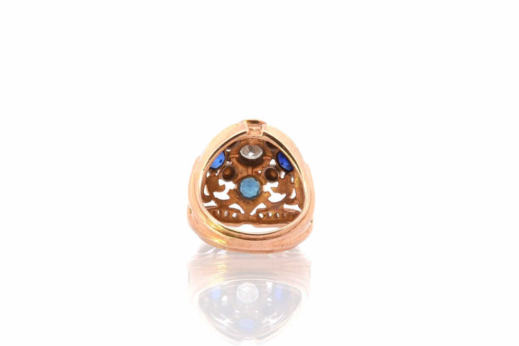 Bague 49 Bague dôme années 1950 en or jaune 18k, diamants et saphirs 58 Facettes 25514 dv