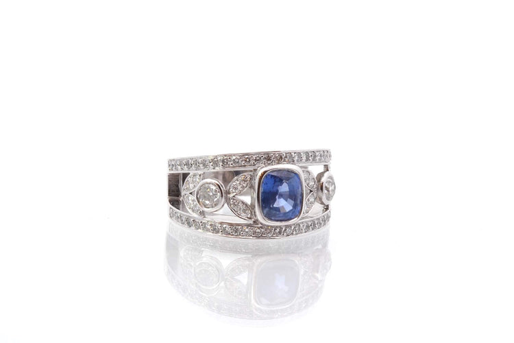 Bague 52 Bague bandeau en platine au saphir et diamants 58 Facettes 25659