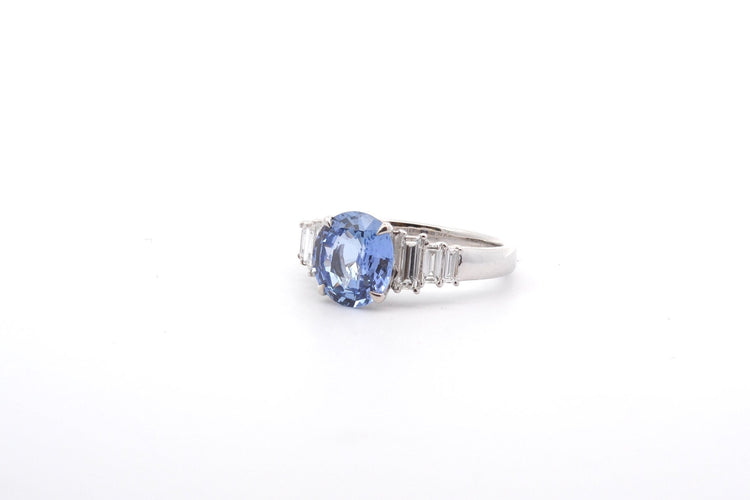 Bague 54 Bague en or blanc 18k avec saphir de Ceylan et diamants 58 Facettes 25920-26203