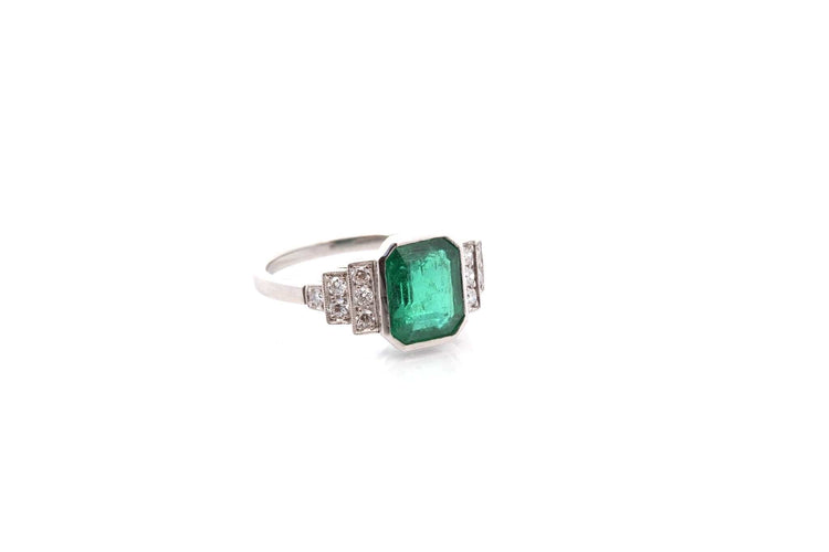 Bague 55 Bague vintage en platine avec émeraude 2,65 ct et diamants 58 Facettes 26487-26573