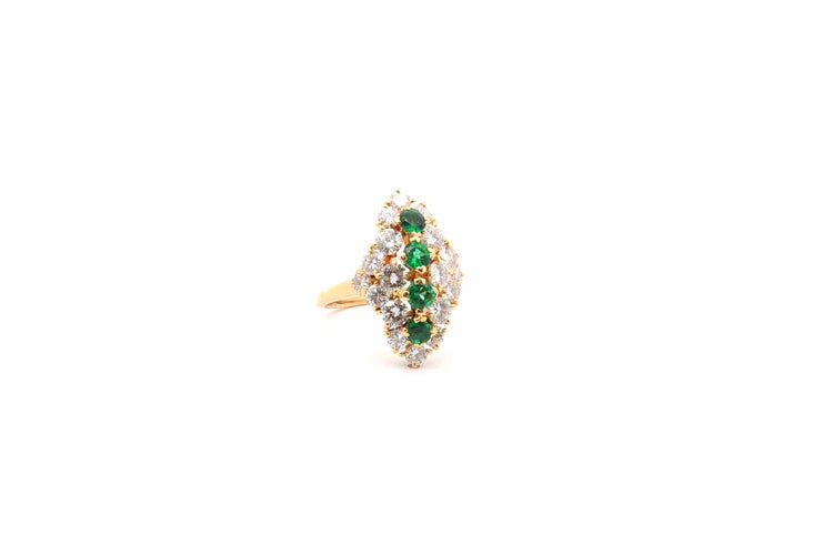 Bague 53 Bague vintage en or jaune 18k avec émeraudes et diamants 58 Facettes 26525dv