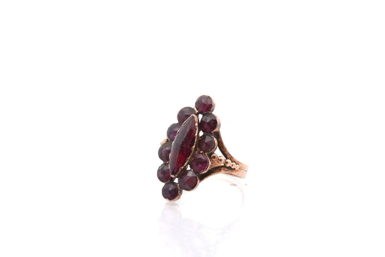 Bague 52 Bague ancienne en or jaune 18k et grenats 58 Facettes 26753
