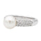 Bague 53 Bague cocktail en or blanc 18 carats avec perle et diamants 58 Facettes 2686301CN