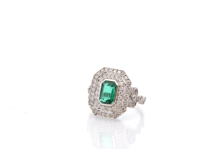 Bague 53 Bague en platine avec émeraude 1,70 ct et diamants 58 Facettes 26871-26634