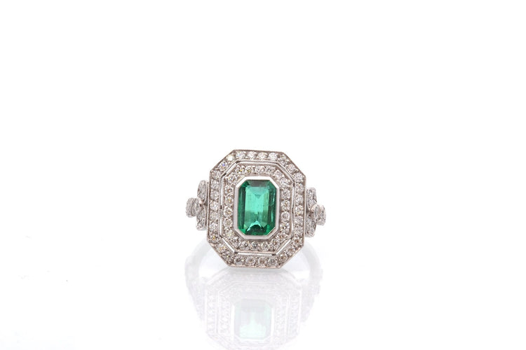 Bague 53 Bague en platine avec émeraude 1,70 ct et diamants 58 Facettes 26871-26634