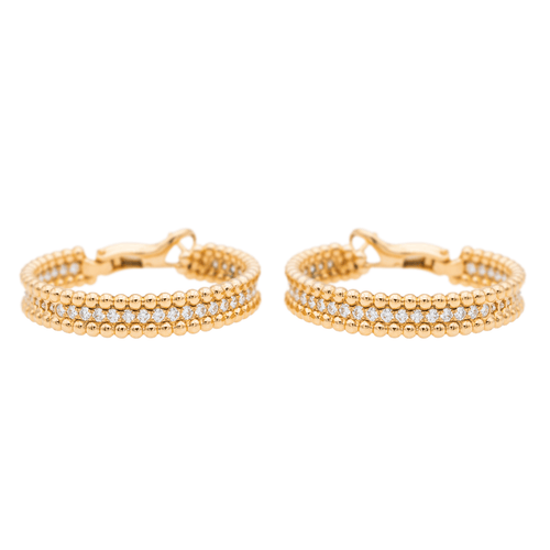 Boucles d'oreilles Van Cleef & Arpels Perlée - Boucles d’oreilles créoles en or jaune et diamants 58 Facettes 2699805CN