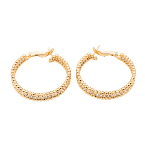 Boucles d'oreilles Van Cleef & Arpels Perlée - Boucles d’oreilles créoles en or jaune et diamants 58 Facettes 2699805CN