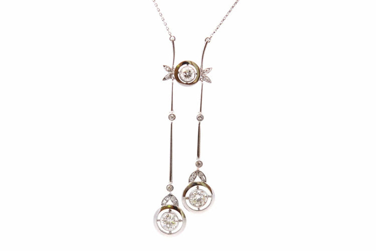 Collier Collier Art déco - Pendentif en platine et diamants 58 Facettes 27006-26980-26981