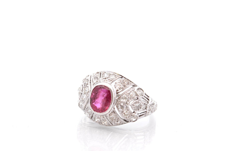 Bague 55 Bague vintage en or 18k avec rubis et diamants taille ancienne 58 Facettes 27048