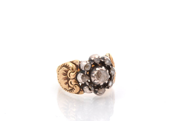 Bague 54 Bague ancienne en or 18k et argent sertie de diamants 58 Facettes 27061