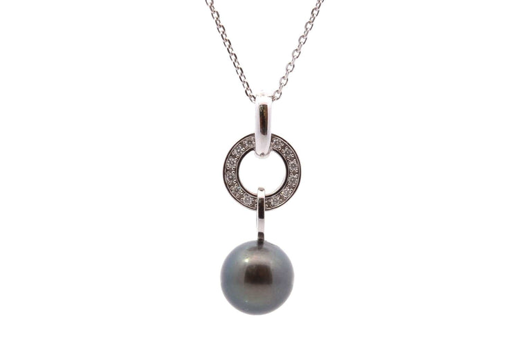 Collier Collier en diamants et perle de culture de Tahiti 58 Facettes 27122