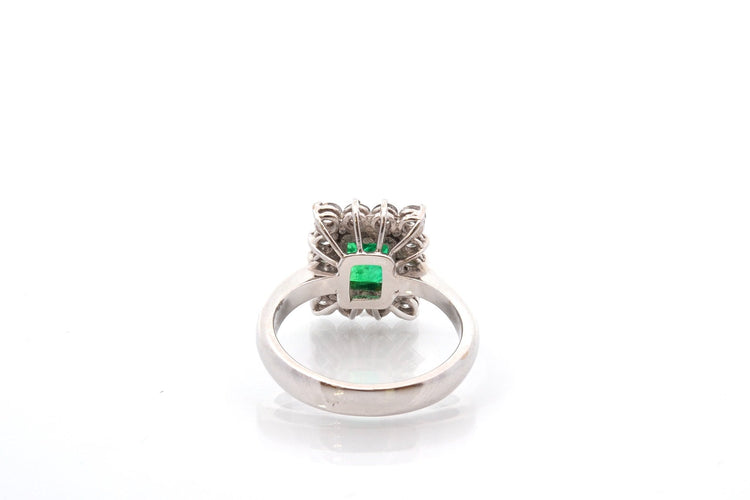 Bague 55 Bague vintage en platine avec émeraude et diamants 58 Facettes 27162