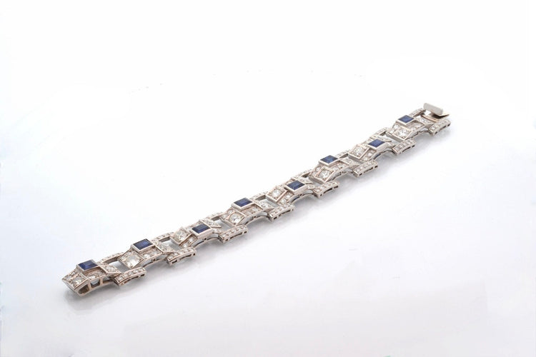 Bracelet Bracelet Art déco en platine, diamants et saphirs 58 Facettes 27239