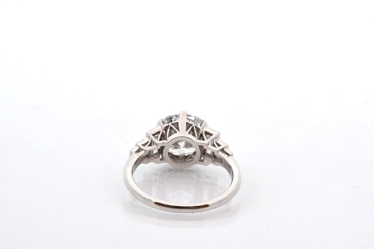 Bague 53 Bague en platine avec diamant 2,55 ct et diamants baguette 58 Facettes 27343B-27440