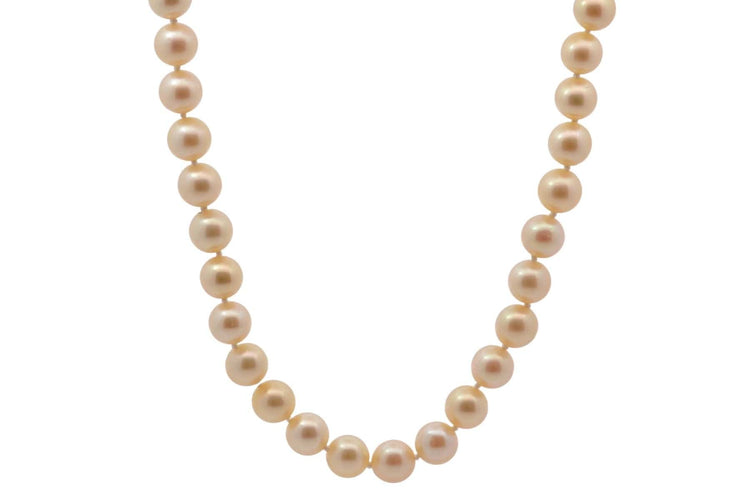 Collier Collier de perles de culture avec fermoir en or 18k 58 Facettes 27387
