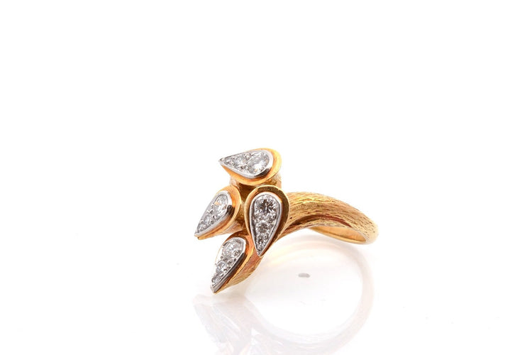 Bague 53 Boucheron - Bague vintage en or 18k et diamants 58 Facettes 27396