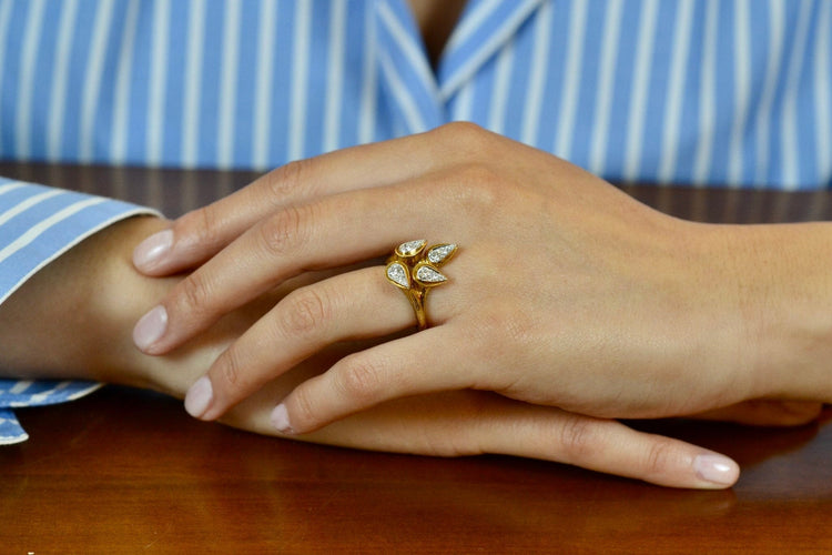 Bague 53 Boucheron - Bague vintage en or 18k et diamants 58 Facettes 27396