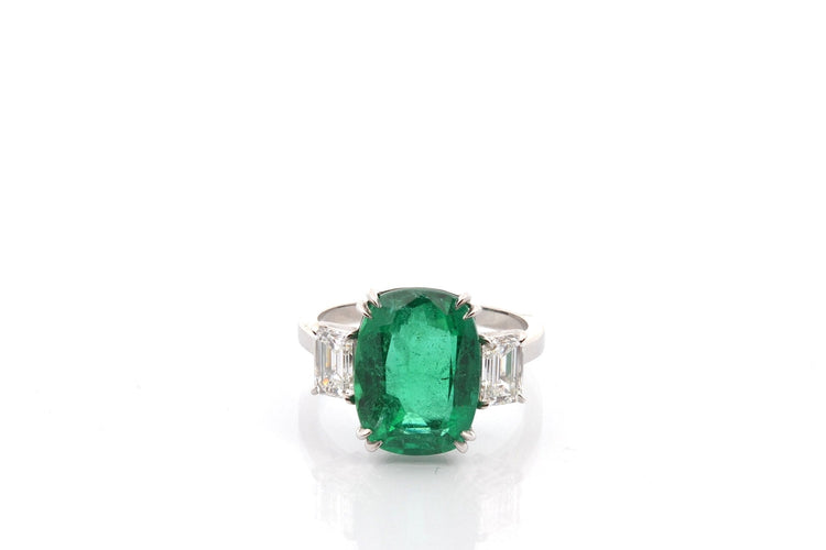 Bague 53.5 Bague en platine avec émeraude 5,44 ct et diamants 58 Facettes 27246-27247-27408-27218