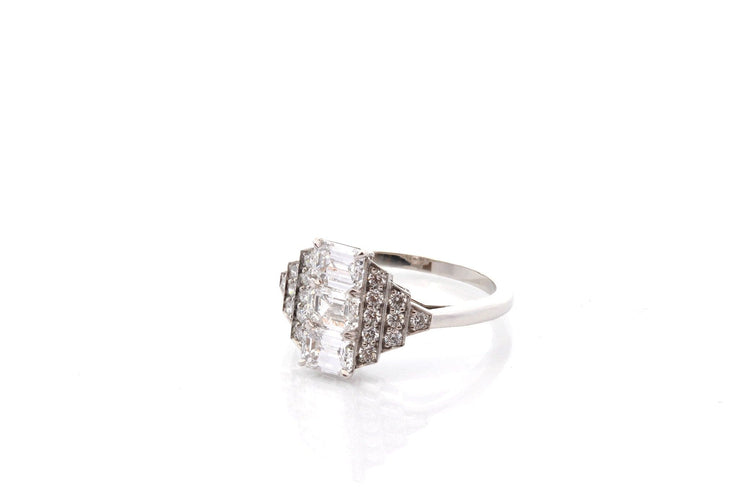 Bague 53 Bague en platine aux diamants taille émeraude 58 Facettes 27425-27427-27428-27763