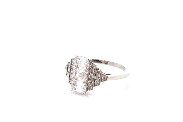 Bague 53 Bague en platine aux diamants taille émeraude 58 Facettes 27425-27427-27428-27763