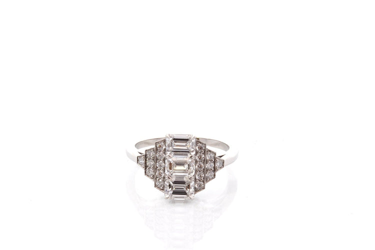 Bague 53 Bague en platine aux diamants taille émeraude 58 Facettes 27425-27427-27428-27763