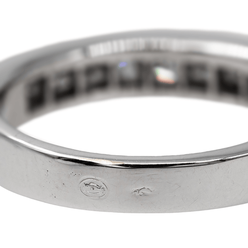 Bague 48 Bague Or blanc Diamant 58 Facettes 2748468CN