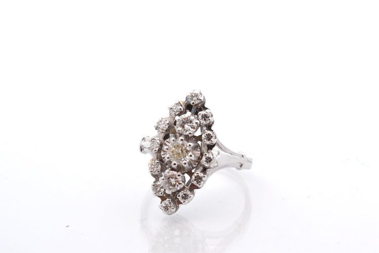 Bague 52 Bague vintage en or 18 carats et platine avec diamants 58 Facettes 27558