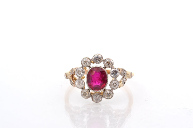 Bague 52.5 Bague ancienne en or 18k et platine, rubis et diamants 58 Facettes 27583