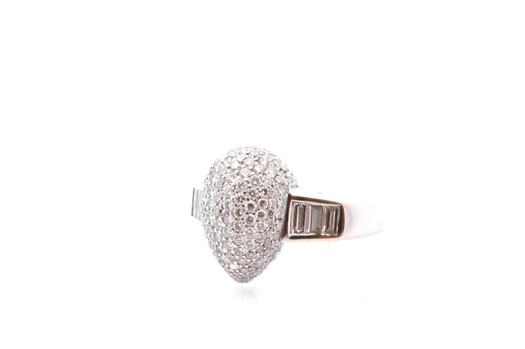 Bague 60 Bague en or 18k et diamants taille brillant et baguette 58 Facettes 27706dv