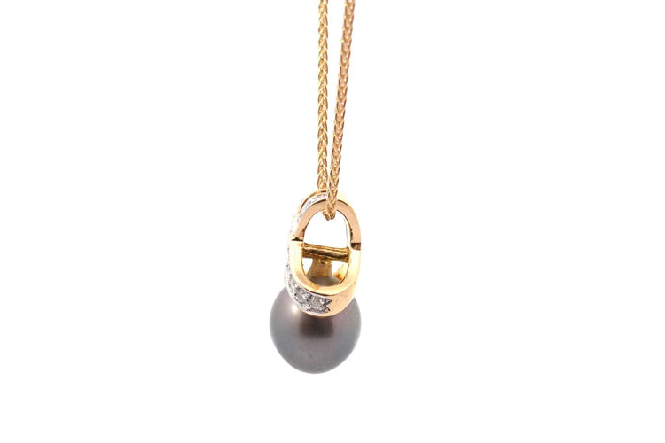 Pendentif Pendentif en or 18k avec perle de culture de Tahiti et diamants 58 Facettes 27778
