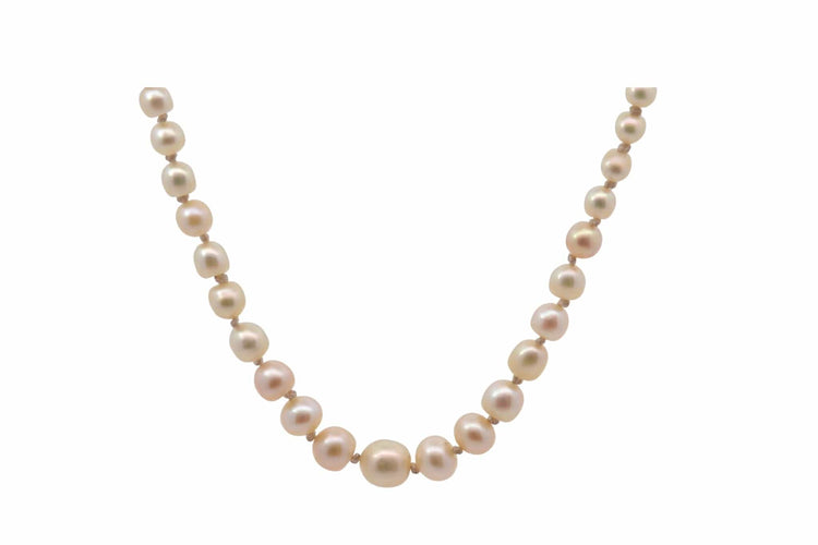 Collier Collier de perles fines avec fermoir en platine et diamants 58 Facettes 27871
