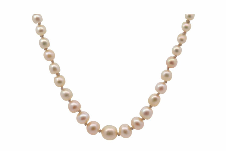 Collier Collier de perles fines avec fermoir en platine et diamants 58 Facettes 27871