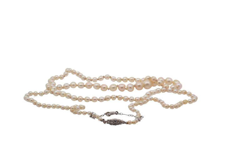 Collier Collier de perles fines avec fermoir en platine et diamants 58 Facettes 27871