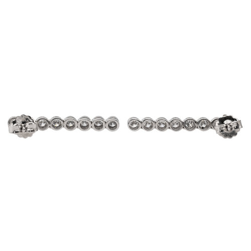 Boucles d'oreilles Boucles d'oreilles Ligne Or blanc Diamant 58 Facettes 2826008CN