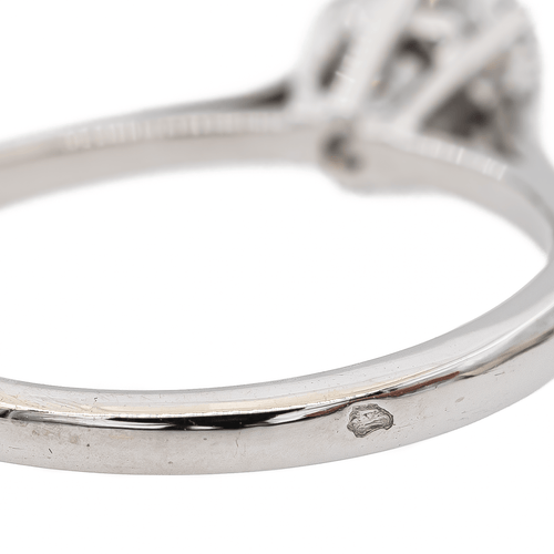 Bague 53 Bague solitaire en or blanc 18 carats et diamant brillant 0,75 ct 58 Facettes 2830662CN