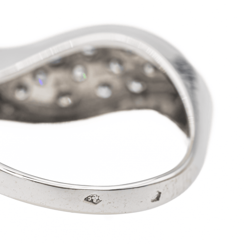 Bague 52 Bague pavée de diamants en or blanc 18 carats 58 Facettes 2905285CN