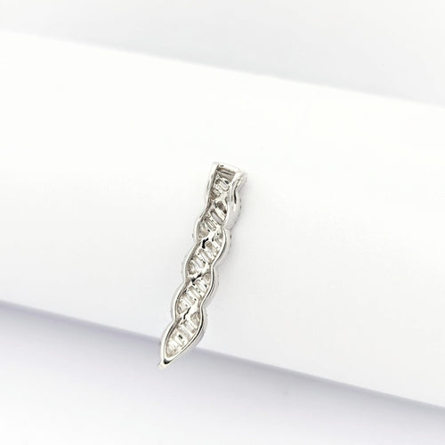 Pendentif Pendentif en or blanc 18 carats et diamants 58 Facettes 29609
