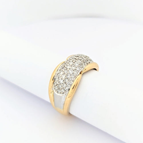 Bague 55 Bague en or jaune 18 carats pavée de diamants 58 Facettes 29872