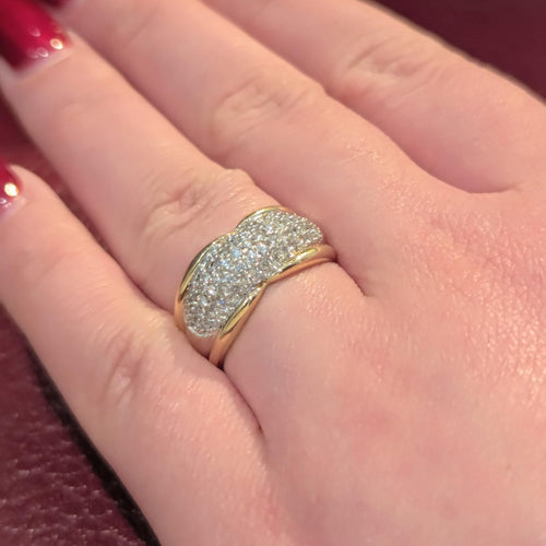 Bague 55 Bague en or jaune 18 carats pavée de diamants 58 Facettes 29872