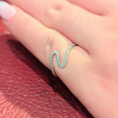 Bague 52 Bague en or blanc 18 carats et diamants 58 Facettes 30095