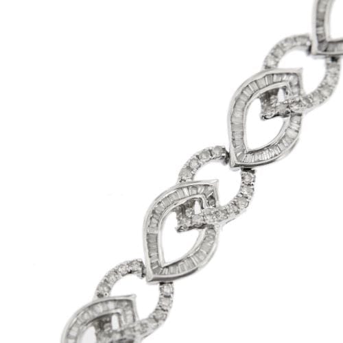 Bracelet Bracelet motif navette en or blanc 18 ct et diamants 58 Facettes 30428