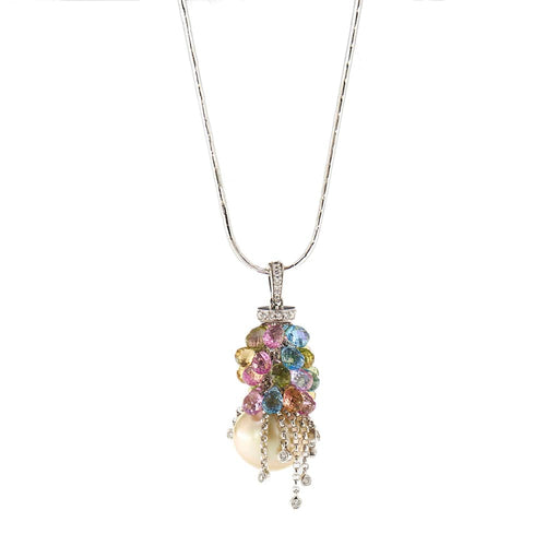 Collier Collier avec pendentif en or blanc 18 carats, perle et diamants 58 Facettes 30440