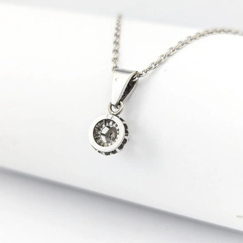 Collier Collier en or blanc 18 carats et diamants 58 Facettes 30614