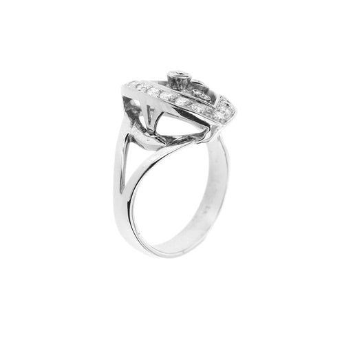 Bague 53 Bague triangulaire en or blanc 18 ct avec diamants taille brillant 58 Facettes 30674
