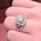 Bague 59 Bague Pompadour en or blanc 18 carats et platine avec diamants 58 Facettes 30884