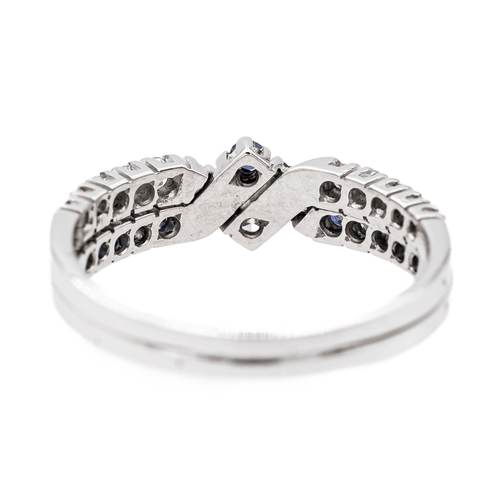 Bague 56 Bague en or blanc 18 carats avec saphirs et diamants 58 Facettes 3124049CN