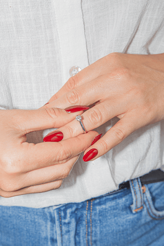 Bague 49 Cartier Bague Solitaire 1895 Platine Diamant 58 Facettes 3202700RV