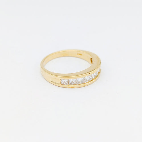 Bague 53 Demi-alliance en or jaune 18 carats et diamants 58 Facettes 32182
